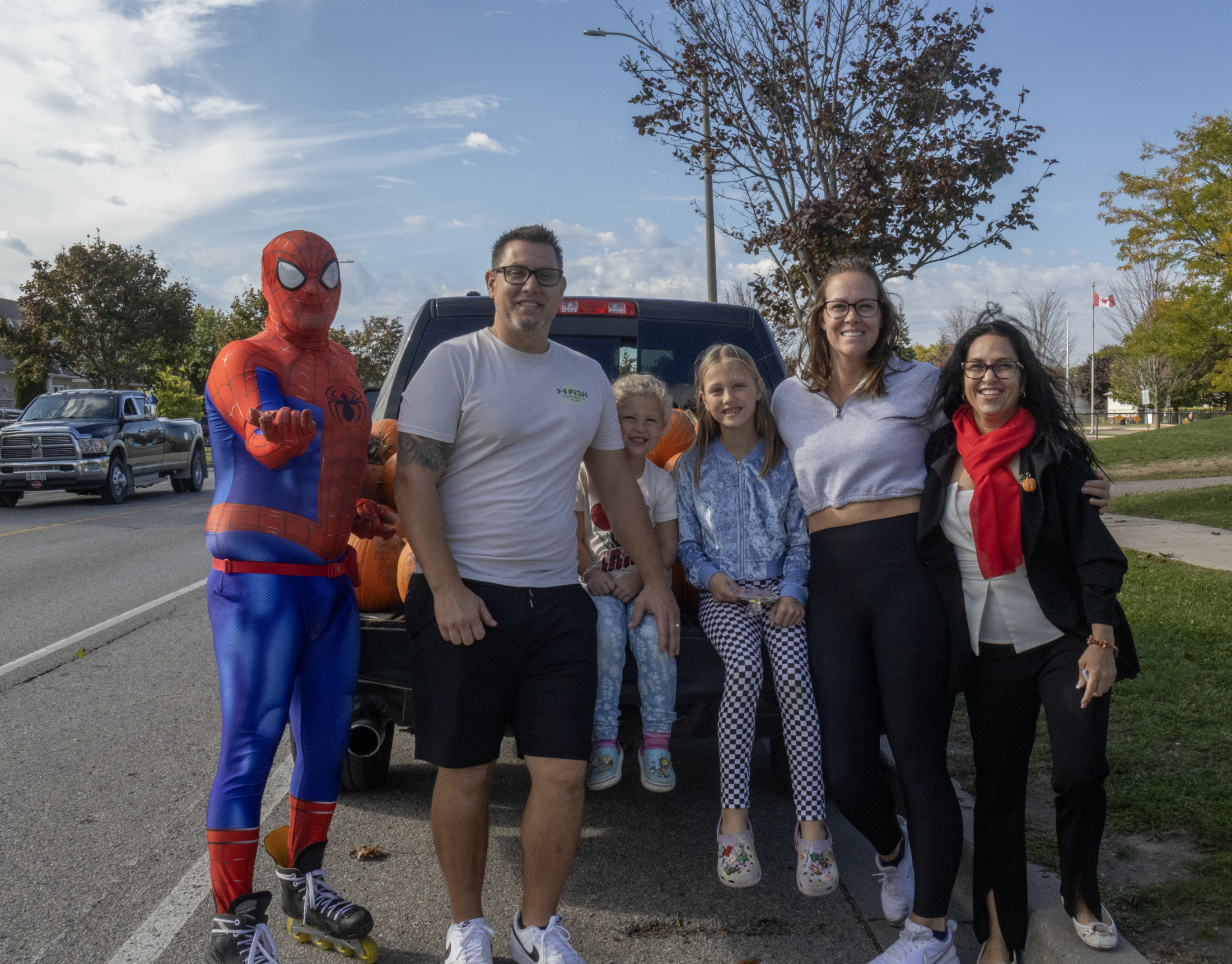 🎃 Community Pumpkin Giveaway with Spiderman! 🕷️